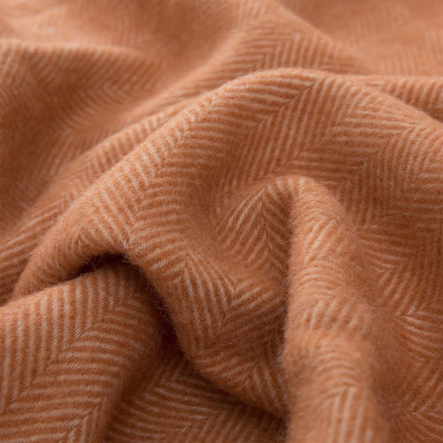 Corcovado blanket in terracotta & off-white, 50% alpaca wool & 50% merino wool |Find the perfect alpaca blankets