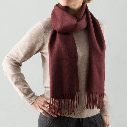 Limon scarf, bordeaux red, 100% baby alpaca wool