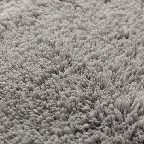 Banas bath mat in light grey, 100% cotton |Find the perfect bath mats