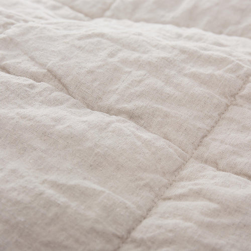 Karlay bedspread, natural, 100% linen & 100% cotton | URBANARA bedspreads & quilts