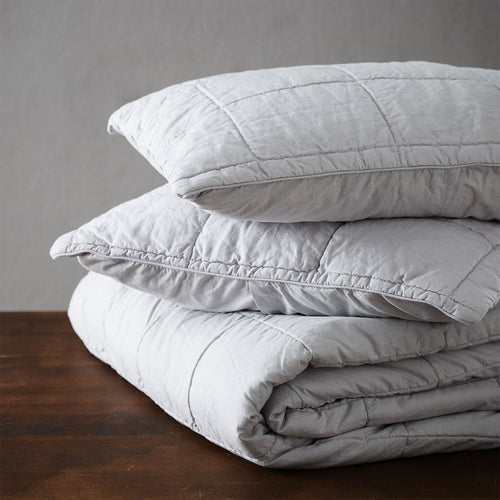 Karlay Linen Quilt light grey, 100% linen & 100% cotton | URBANARA bedspreads & quilts