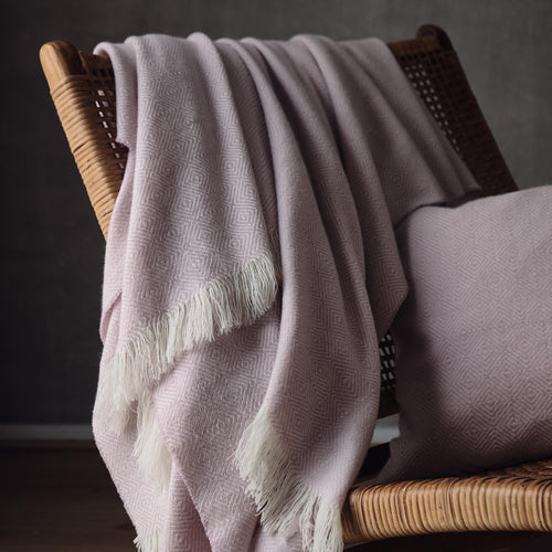 Uyuni Cashmere Blanket in powder pink & cream | Home & Living inspiration | URBANARA