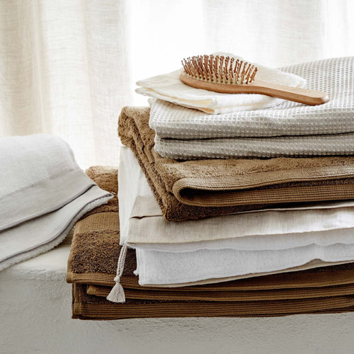 Brown Penela Handtuch | Home & Living inspiration | URBANARA