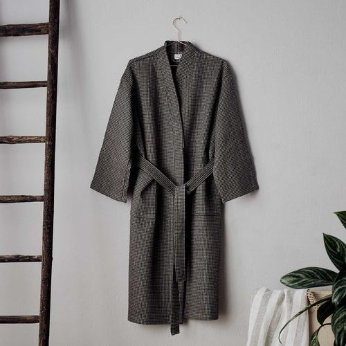 Kotra Bathrobe in black & beige | Home & Living inspiration | URBANARA