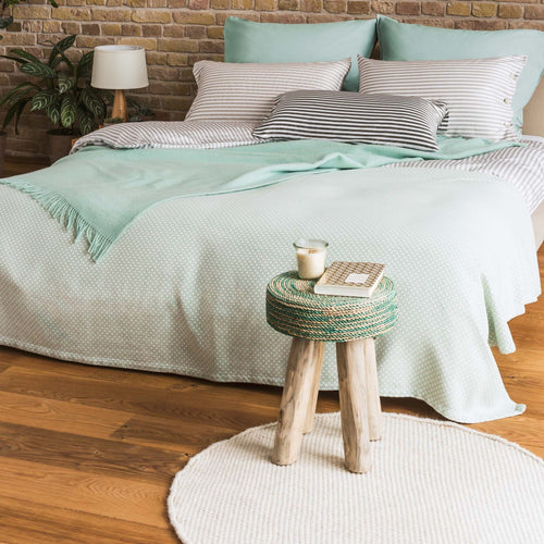 Off-white Kolong Teppich | Home & Living inspiration | URBANARA