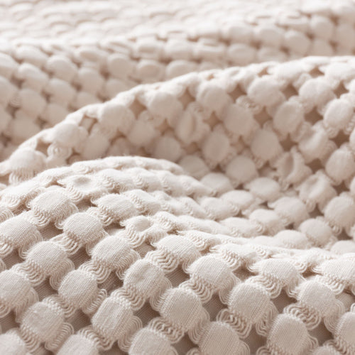 Veiros bedspread, natural, 100% cotton | URBANARA bedspreads & quilts