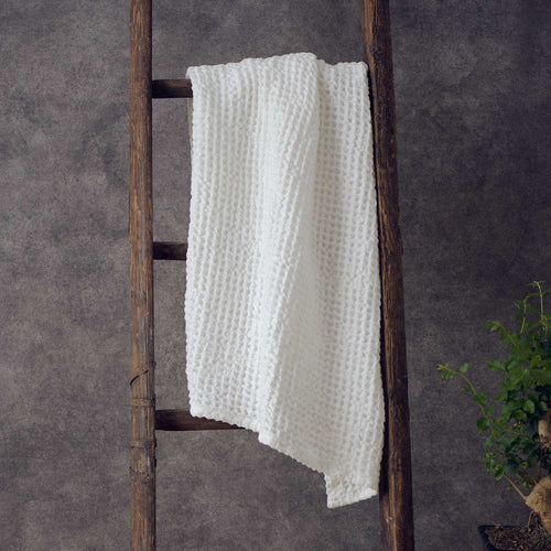 Mikawa Towel Collection off-white, 100% cotton | Find the perfect cotton towels