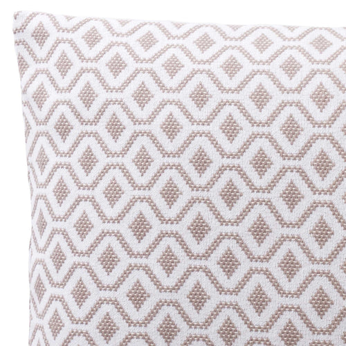 Natural & White Viana Kissenhülle | Home & Living inspiration | URBANARA