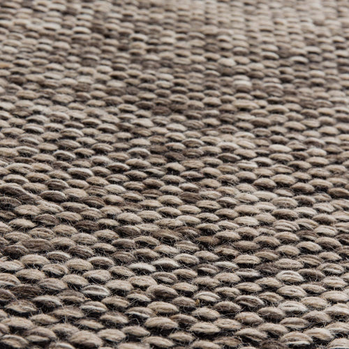 Odis rug in grey brown & off-white & black, 87% new wool & 9% cotton & 4% polyester |Find the perfect wool rugs