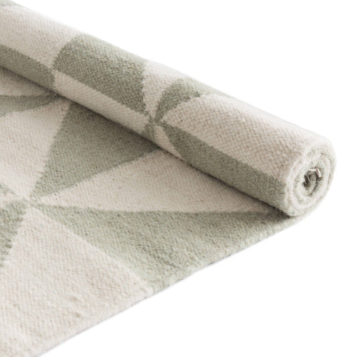 Almi rug, mint & off-white, 50% wool & 50% cotton |High quality homewares
