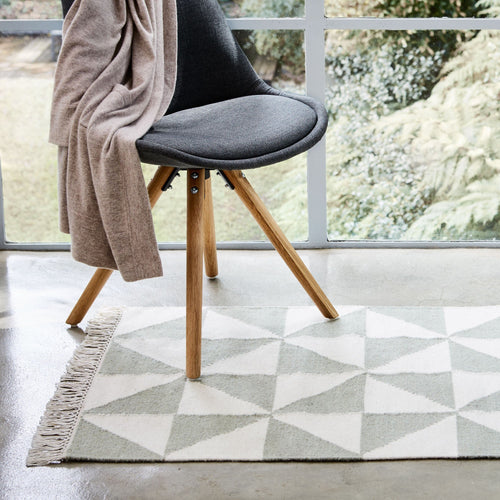 Mint & Off-white Almi Läufer | Home & Living inspiration | URBANARA