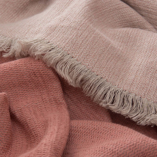 Alkas blanket in dusty pink & stone grey, 50% linen & 50% cotton |Find the perfect cotton blankets