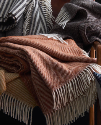 Corcovado blanket, terracotta & off-white, 50% alpaca wool & 50% merino wool
