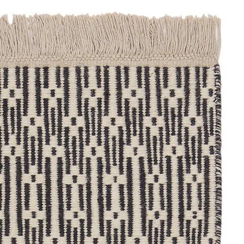 Lumaco rug, charcoal & off-white, 100% wool