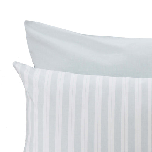 Izeda duvet cover, green & white, 100% cotton | URBANARA percale bedding