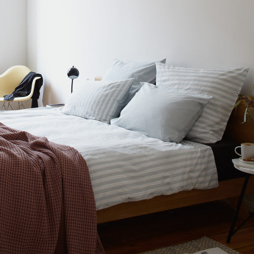 Green & White Izeda Bettdeckenbezug | Home & Living inspiration | URBANARA