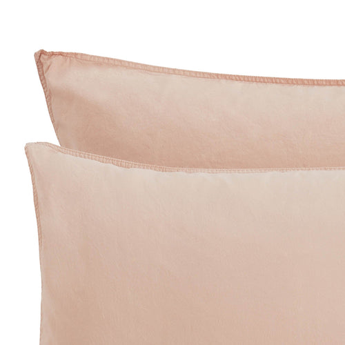 Luz pillowcase, dusty pink, 100% cotton | URBANARA cotton bedding
