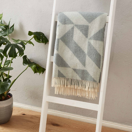 Grey blue & Cream Farum Decke | Home & Living inspiration | URBANARA
