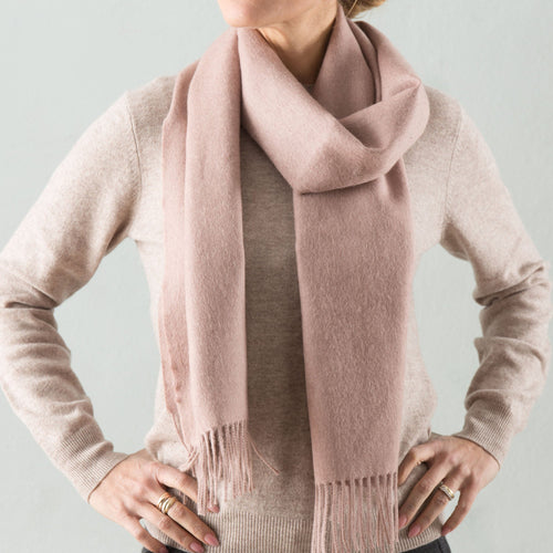 Limon scarf, dusty pink, 100% baby alpaca wool