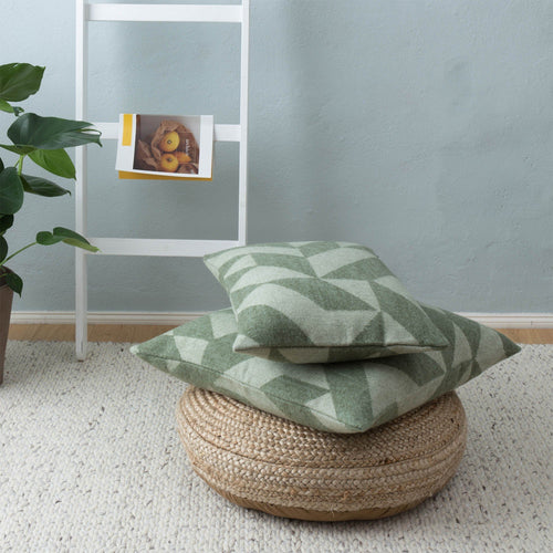 Green & Cream Farum Kissenhülle | Home & Living inspiration | URBANARA