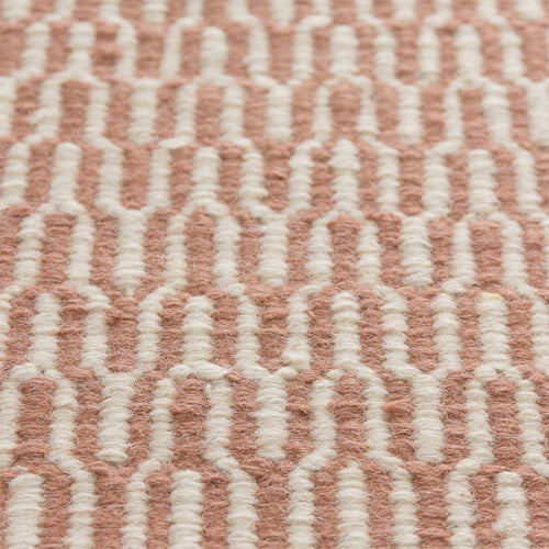 Overod runner, dusty pink & off-white, 100% new wool & 100% cotton | URBANARA runners
