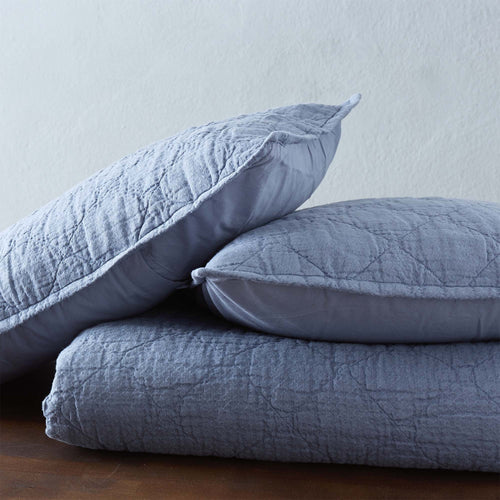 Light grey blue Lousa Kissen | Home & Living inspiration | URBANARA