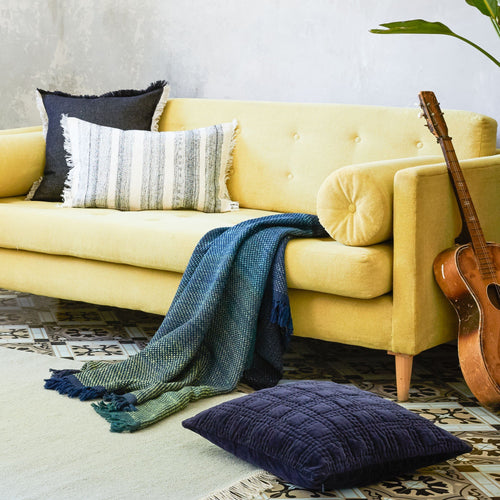 Dark blue Samana Kissenhülle | Home & Living inspiration | URBANARA