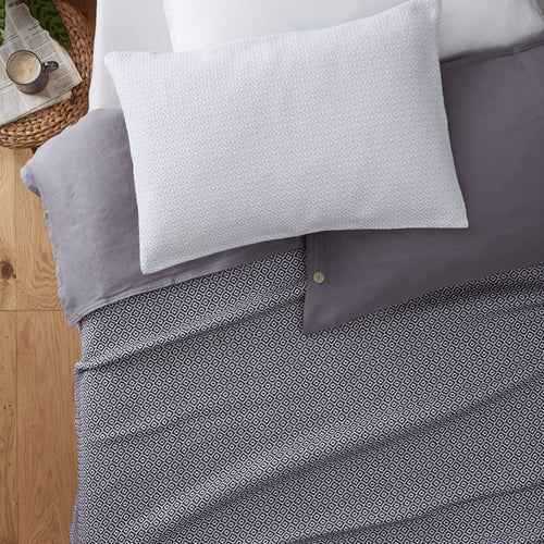 Mondego blanket, dark blue & white, 100% cotton | URBANARA cotton blankets