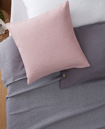 Mondego cushion cover, dusty pink & white, 100% cotton