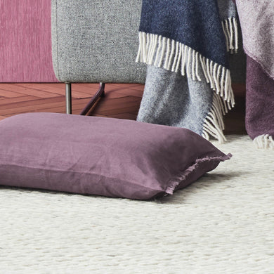Bellvis cushion cover, aubergine, 100% linen