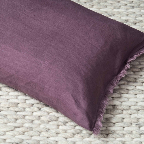 Bellvis cushion cover in aubergine, 100% linen |Find the perfect cushion covers