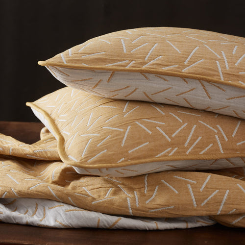 Alcains bedspread, mustard & light grey, 80% cotton & 20% polyester |High quality homewares