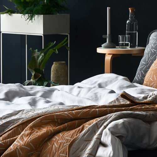 Mustard & Light grey Alcains Tagesdecke | Home & Living inspiration | URBANARA