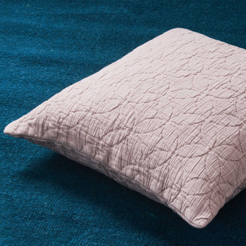 Taupe Carvado Kissenhülle | Home & Living inspiration | URBANARA