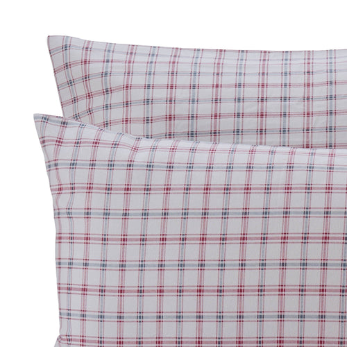 Light grey & Ruby red & Forest green Kotja Bettdeckenbezug | Home & Living inspiration | URBANARA