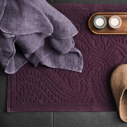 Aubergine Neris Handtuch | Home & Living inspiration | URBANARA