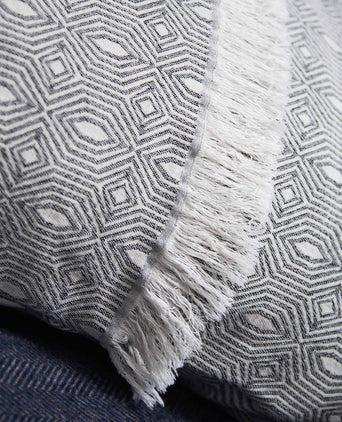 Alcoa cushion cover, black & natural white, 100% cotton