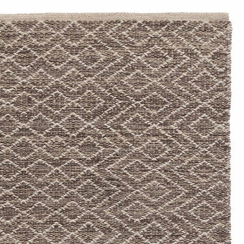 Amini Wool Rug natural & off-white, 100% new wool | URBANARA wool rugs