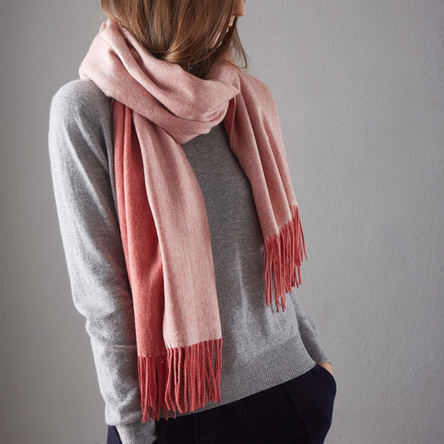 Coral & Ivory Sontra Schal | Home & Living inspiration | URBANARA