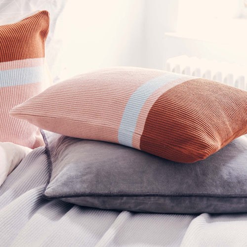 Grey & Dark grey Suri Kissenhülle | Home & Living inspiration | URBANARA