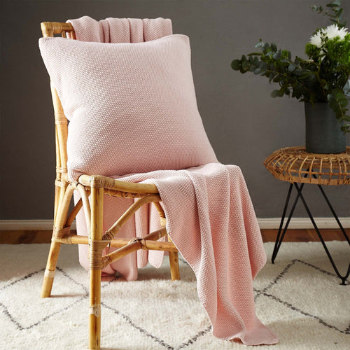 Powder Pink Antua Decke | Home & Living inspiration | URBANARA
