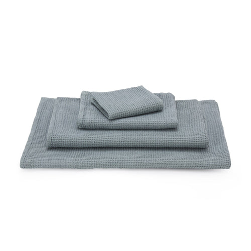 Neris hand towel, light green grey, 100% linen
