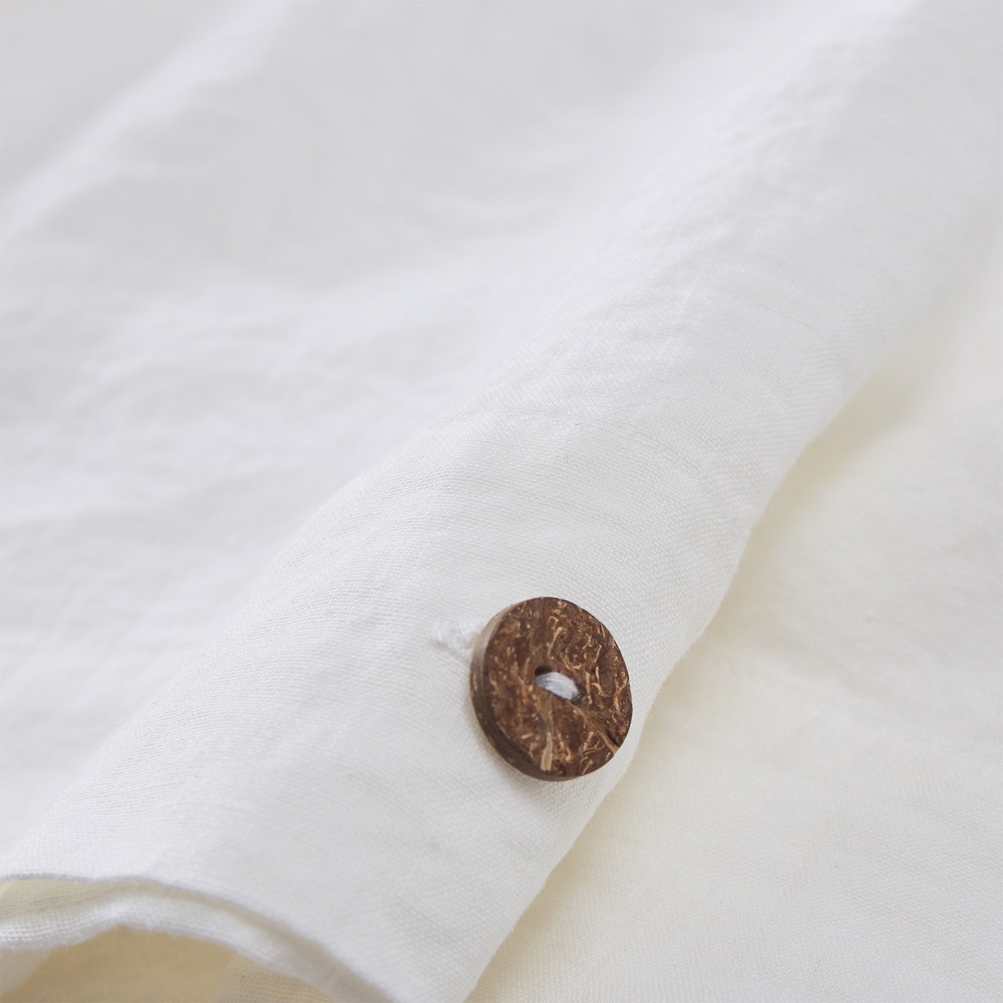 Mafalda Bed Linen, white, 100% linen | URBANARA