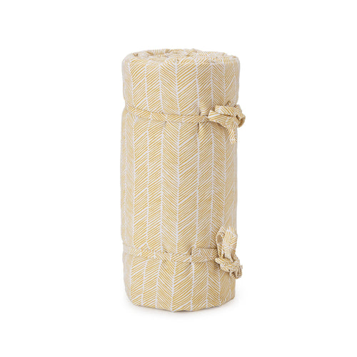 Bright mustard & Natural white & Papaya Avola Picknickdecke | Home & Living inspiration | URBANARA