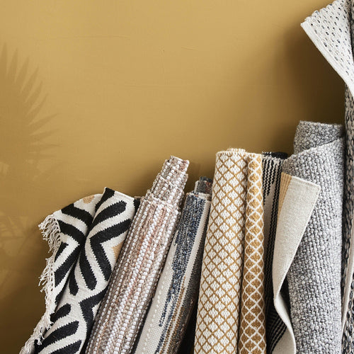 Metz Rug in warm brown & natural | Home & Living inspiration | URBANARA