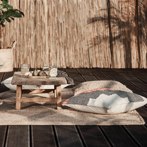 Gorbio rug in natural, 90% jute & 10% cotton |Find the perfect jute rugs