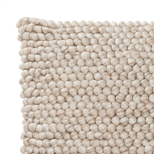 Natural white Ravi Kissenhülle | Home & Living inspiration | URBANARA