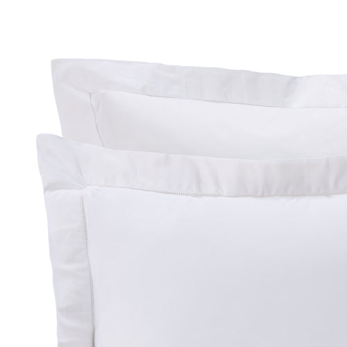 Arles Pillowcase white, 100% combed and mercerized cotton | URBANARA sateen bedding