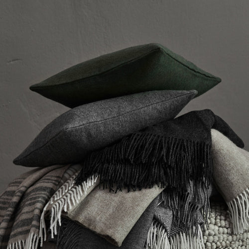 Charcoal melange Arica Kissenhülle | Home & Living inspiration | URBANARA