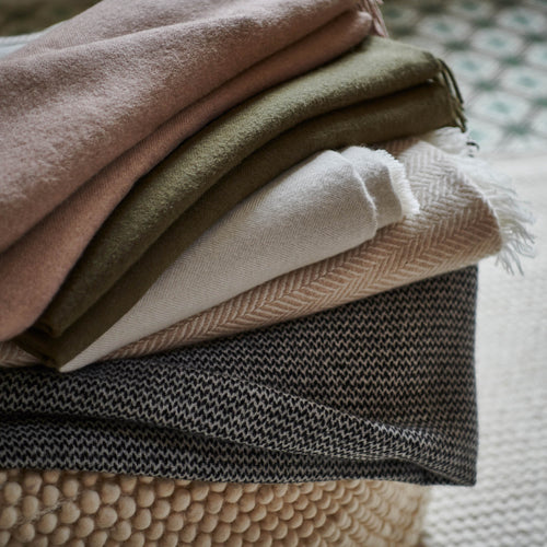 Arica Alpaca Blanket in dark olive green | Home & Living inspiration | URBANARA